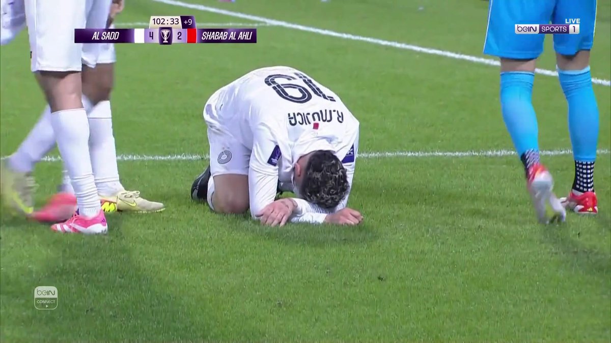 موخيكا يتألق ويُسجّل هاتريك في شباك شباب الأهلي الإماراتي! السد القطري يعود من تأخّر بهدفين دون رد، ويحقق فوزاً مثيراً على ضيفه شباب الأهلي بنتيجة 4-2 #دوري_أبطال_آسيا_للنخبة #AFCChampionsLeague | #ACLElite