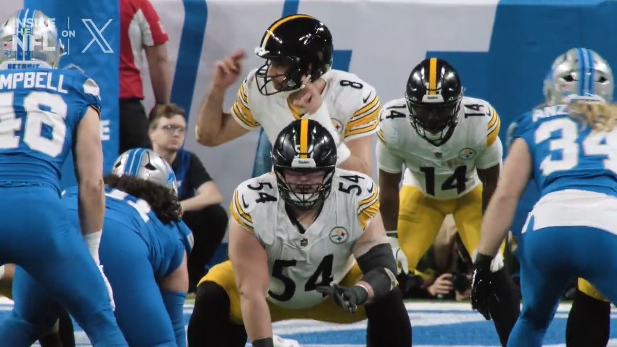 "Was that not good enough?" 😂 The d-line wasn't falling for it, but Aaron Rodgers has gotten them before. Inside the NFL Week 16 Mic'd Up on X