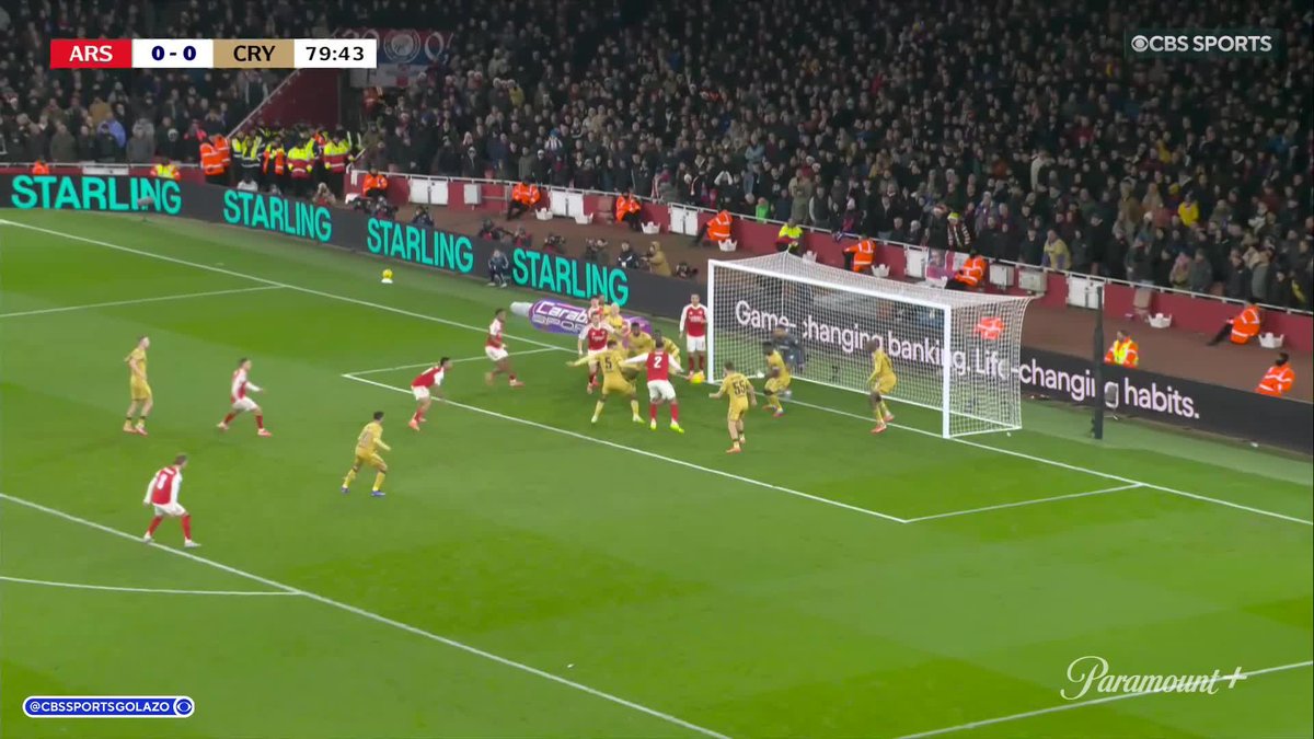 Another Arsenal set piece, another goal 🔴 Maxence Lacroix turns it into his own net ⚽
