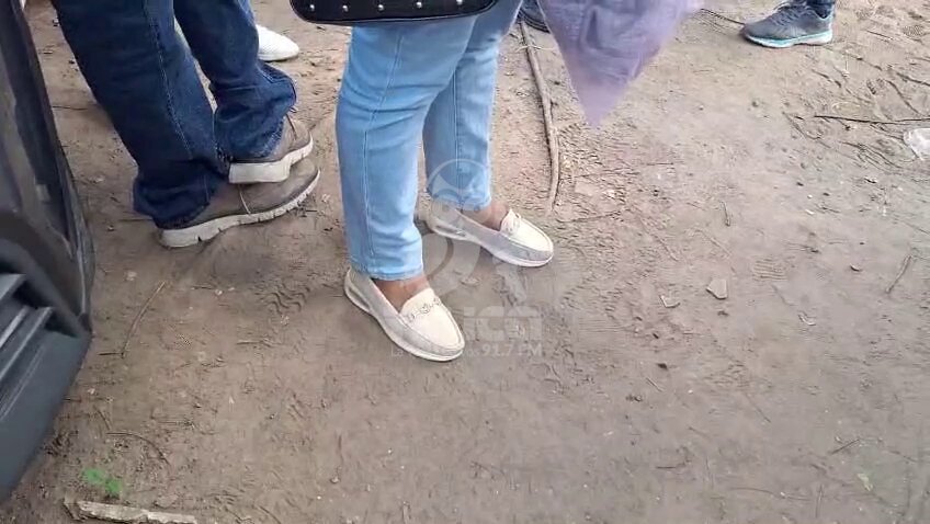 #Despidos | “Durante la pandemia fuimos héroes; hoy nos despiden como delincuentes”, expresó uno de los más de mil trabajadores despedidos este día del Hospital Rosales. Advierten que quedan sin ingresos, con deudas y familias que dependen de ellos.