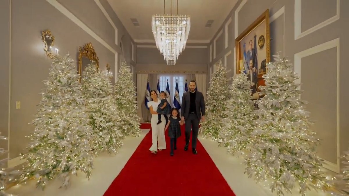 El Salvador celebrates Christmas as one of the safest Countries in the World. President Bukele impeached the Judicial Tyrants, cancelled Woke Policies, kicked out George Soros and put the Cartels in prison.