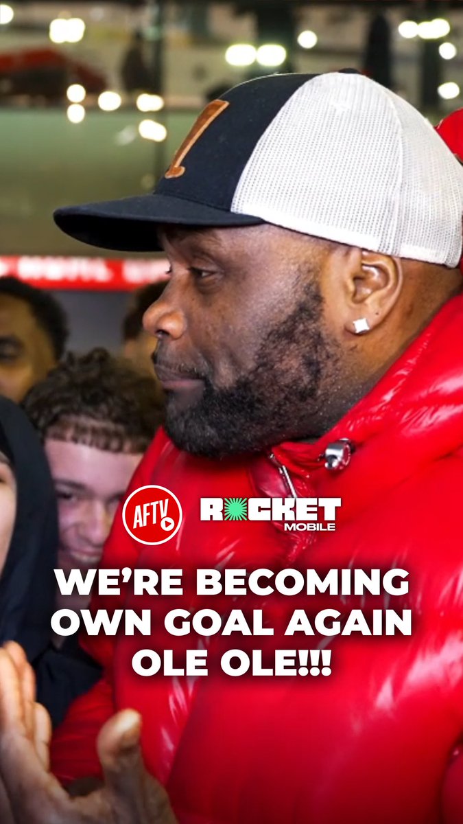 We are even asking the other teams to score for us! 🤦 Get unlimited data, calls, and texts for just £16 a month! Switch now to Rocket Mobile 👉 #ad UK only. T&Cs apply. #FanCams