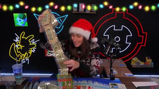 Thank you to our wonderful community for the amazing Christmas gifts! You guys spoil me 😍