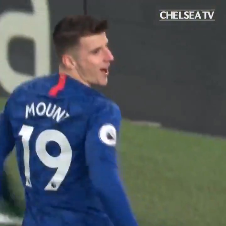 Did Mason Mount trade moments like this for the Manchester United badge? 🤔👇