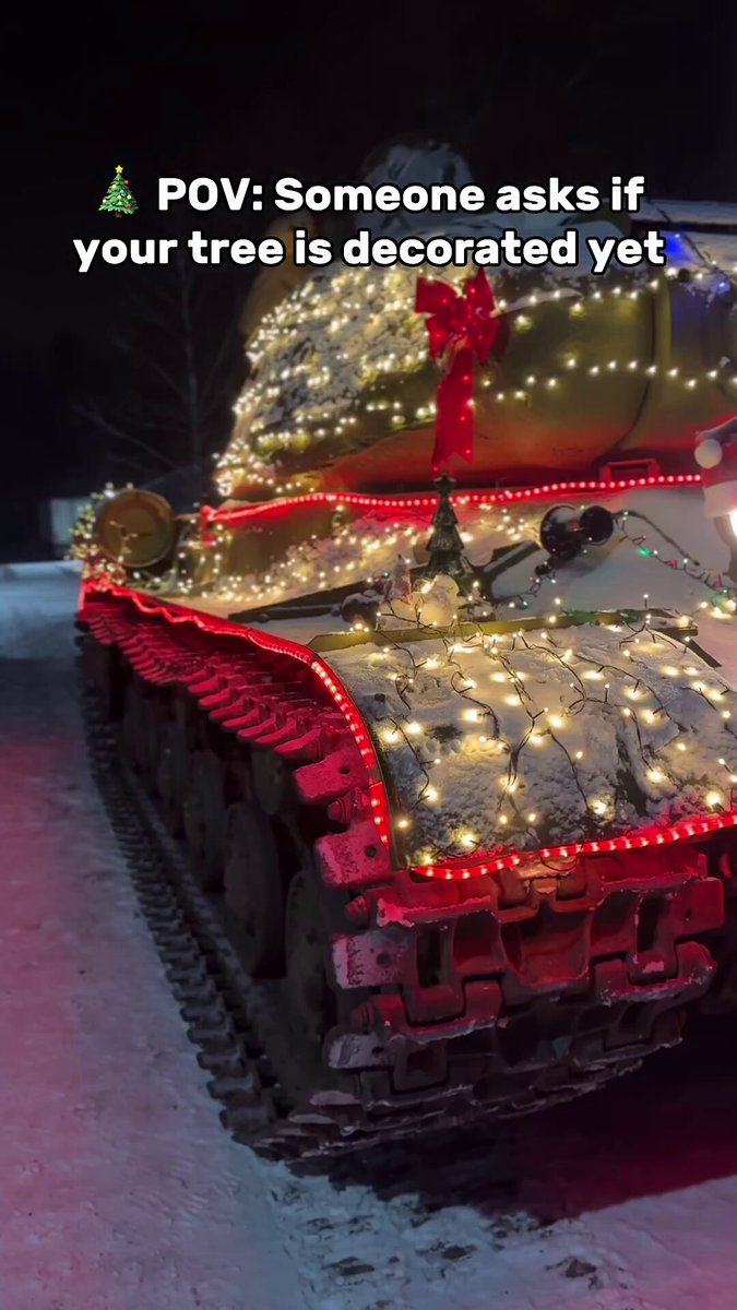 Panzer Farm 公式 IS-2 クリスマス✨イルミネーション🎄 こういう眺めも平和でイイ物です😊