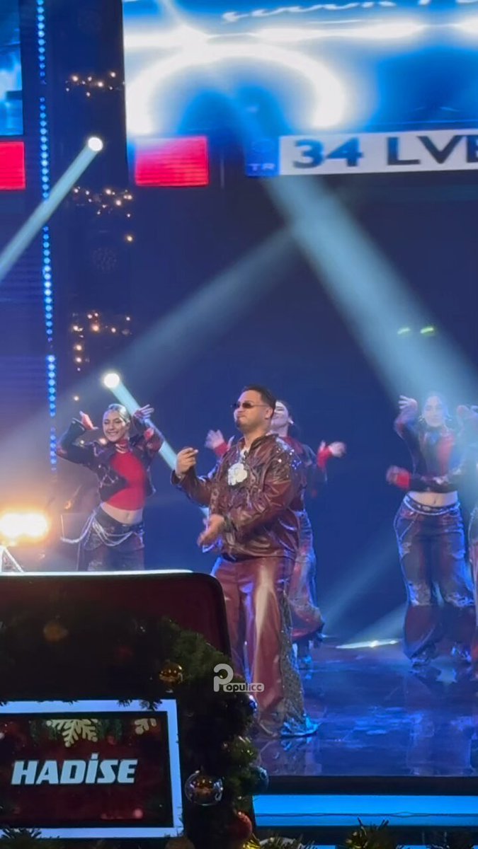 Lvbel C5'in O Ses Türkiye Yılbaşı özel bölümündeki performası.