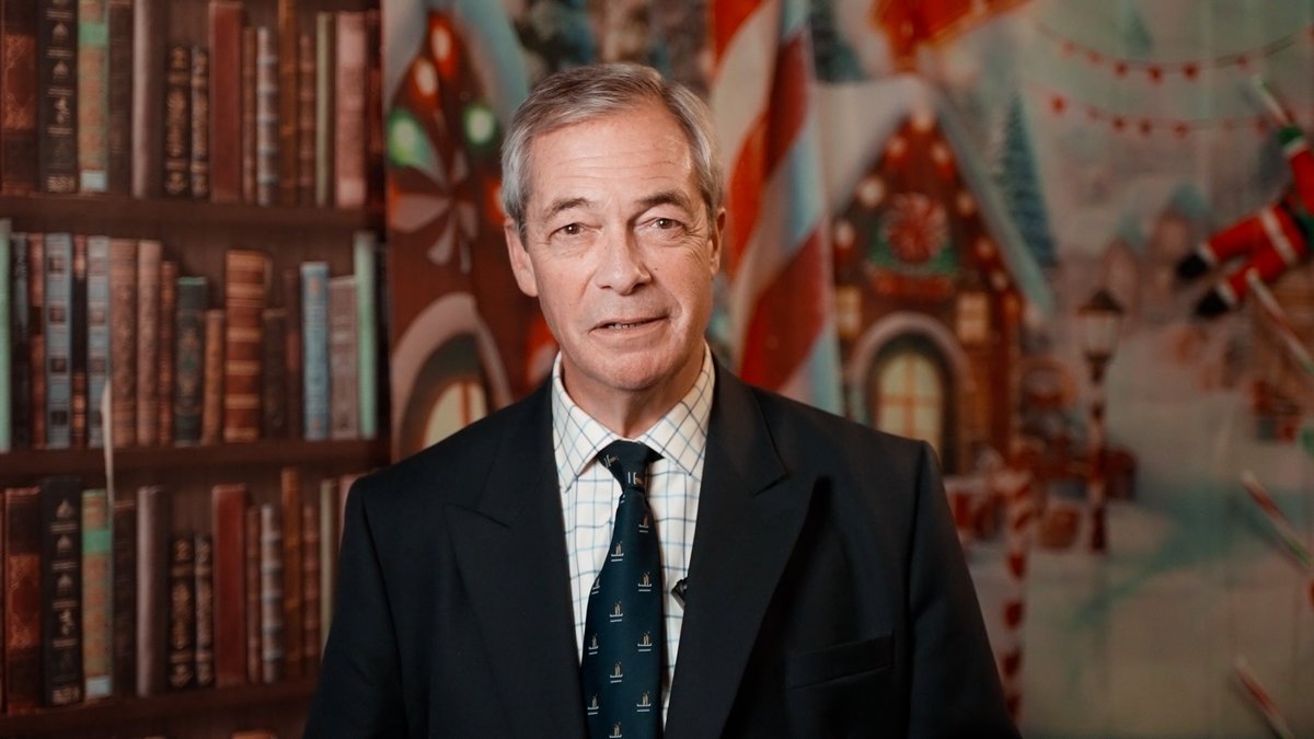 Merry Christmas to Clacton and the entire country! 🎄
