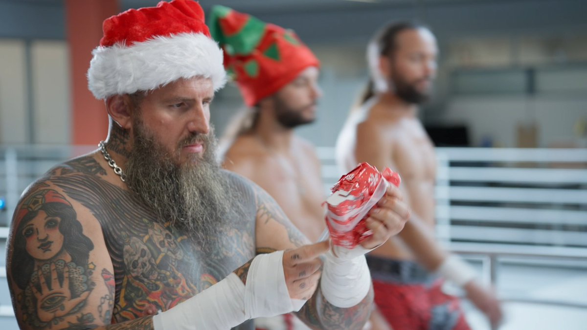 Always remember, the thought always counts more than the wrapping! Happy Holidays from all of us to all of you! #WhereWrestlersWork