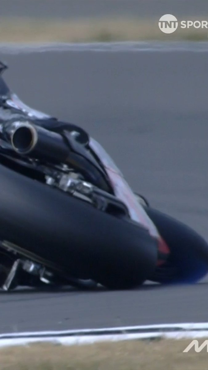 Not a crash you often see 👀 Aron Canet loses the rear, saves it, then it pushes the front away, causing a crash 🤯 #MotoGP