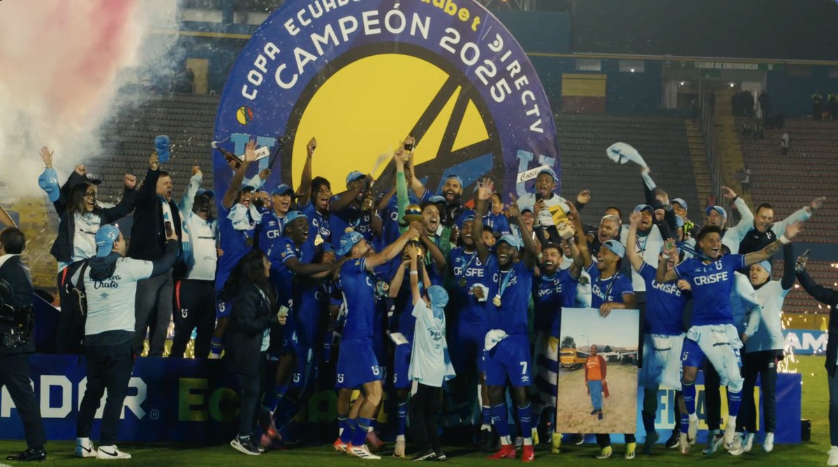 Este proyecto va mucho más allá del fútbol. Acompaña sueños, forma personas y construye futuro. Por eso esta estrella de U. Católica Ecuador nos enorgullece tanto.