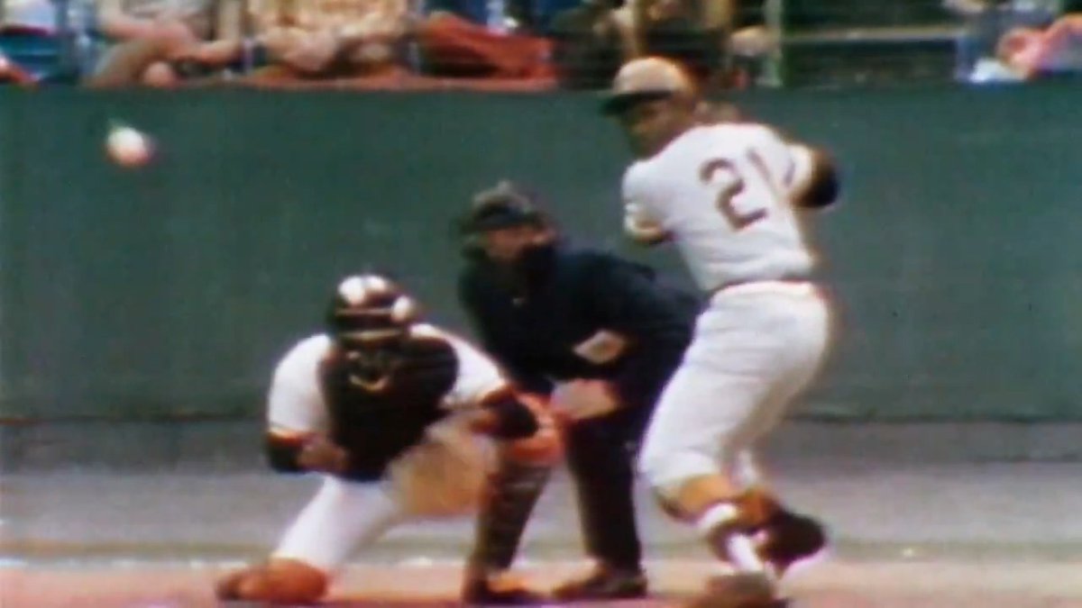 "Roberto Clemente epitomized a certain kind of cool." The Pirates legend was a beacon of light, playing with intensity and joy in every game. 📺 Ken Burns's "Baseball": 9th Inning