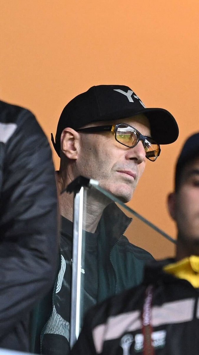 Zinedine Zidane watching his son Luca at AFCON 2025! 🇩🇿❤️