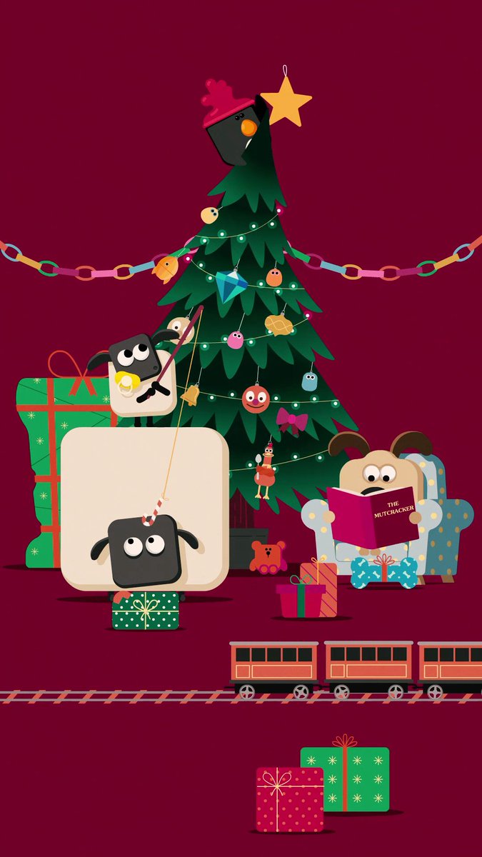 Feathers causing festive chaos... 😅🎄 #Aardman #Christmas