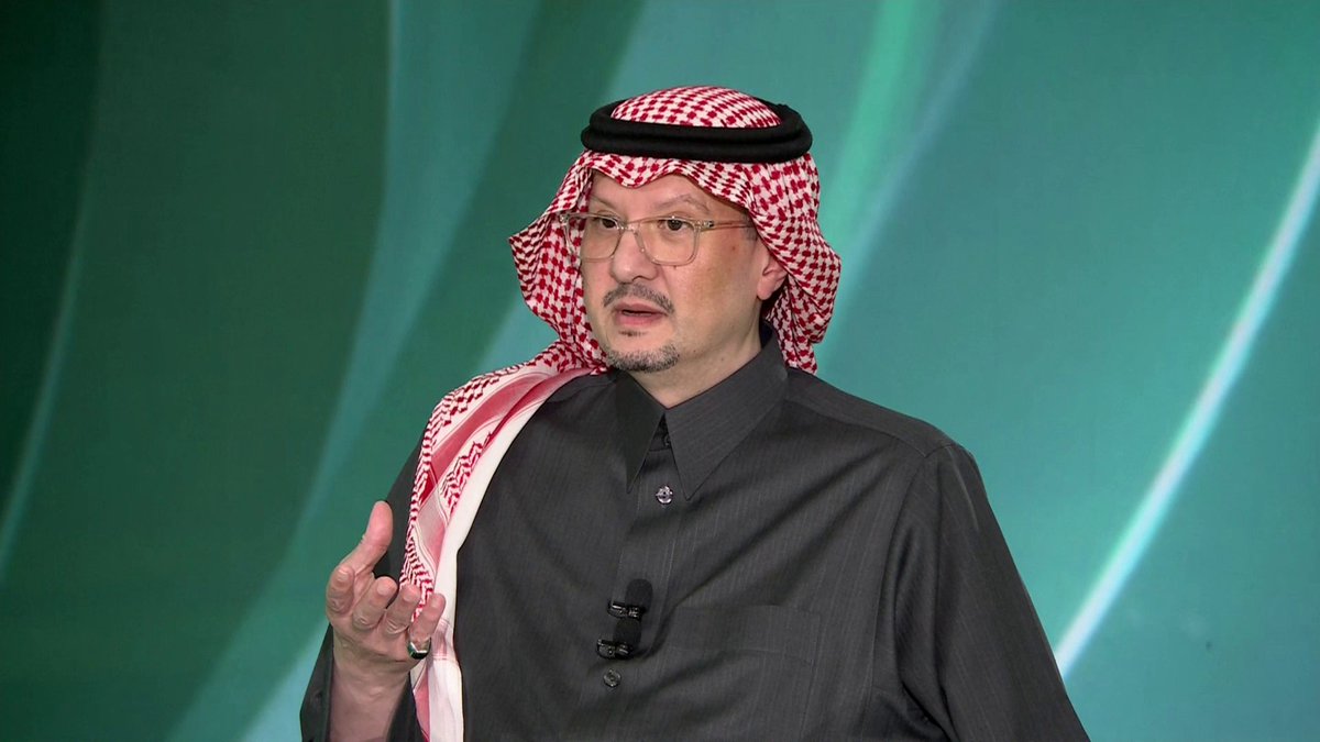 الأمير #فيصل_بن_تركي لـ #في_المرمى: #رونالدو عندما يتحدث عن السعودية بدافع الحب.. ويرتدي الزي السعودي في اليوم الوطني 📺 شاهدوا الحلقة الكاملة من هنا: