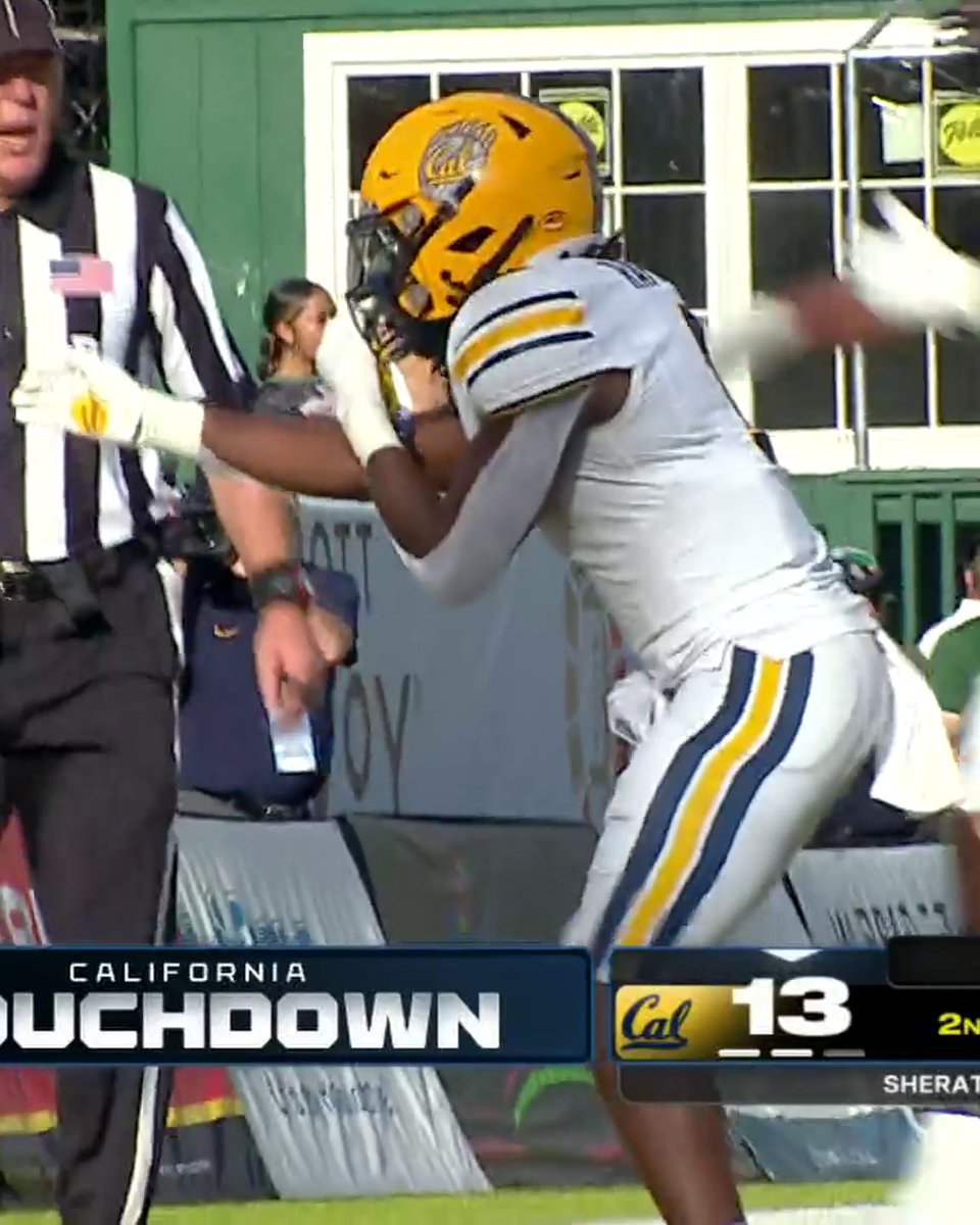 Cal's Kendrick Raphael scored five seconds into the 2Q 😤