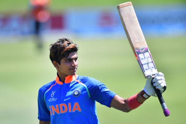 Shivam Mavi talks about a famous sledging between Shubman Gill &amp; Pakistan Bowlers in U19 WC 🗣️ "Pakistan bowler told Shubman Gill that - 'We are not Bangladesh bowlers' and Gill replied that - 'We are also not Bangladesh batters." - What's your take 😁