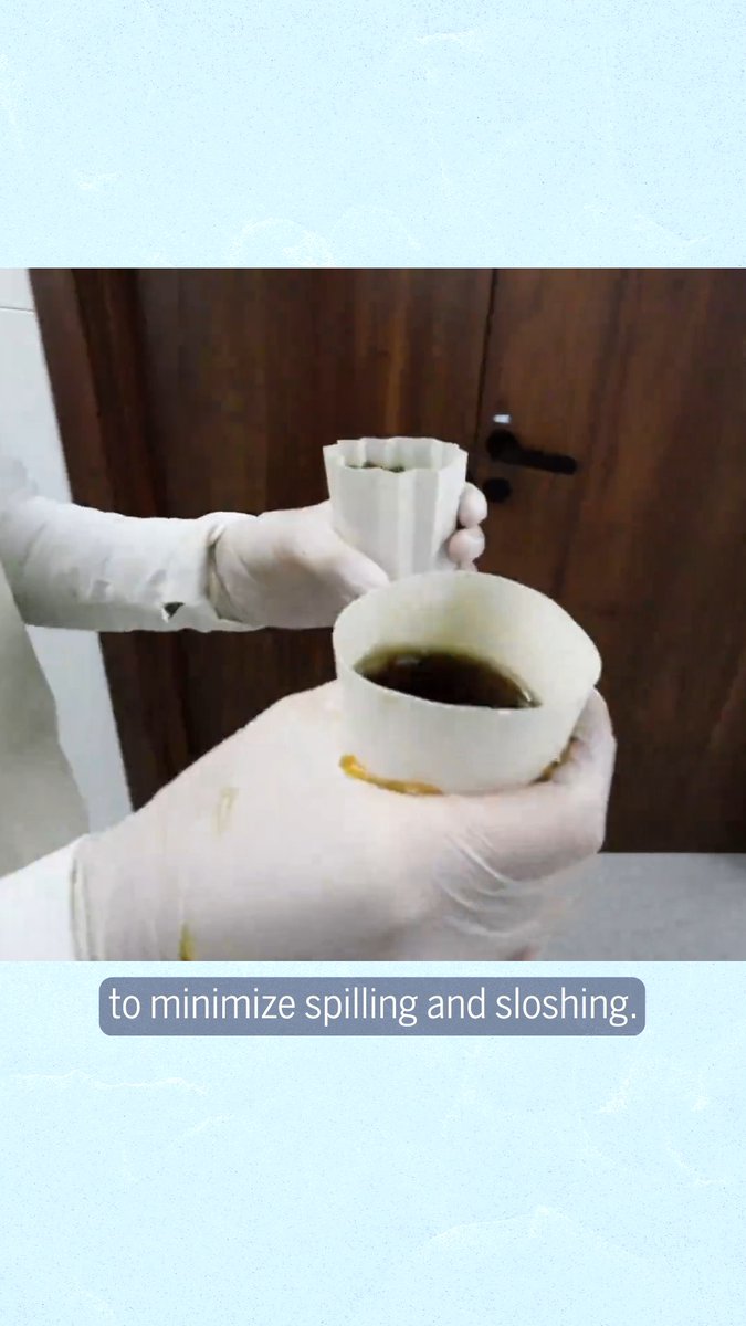 علماء طوروا كوبا يقاوم ارتشاش الماء أثناء اهتزازه، وقد اقتبسوا الفكرة من الطبيعة. رااائع. أتوقع ستكون هذه الأكواب مناسبة للسيارات والطائرات وحتى الفضاء.