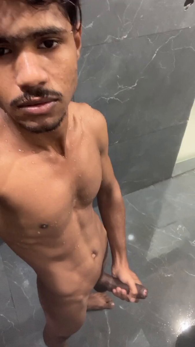 Super hit boy masturbasting Please Follow #repost #retweet