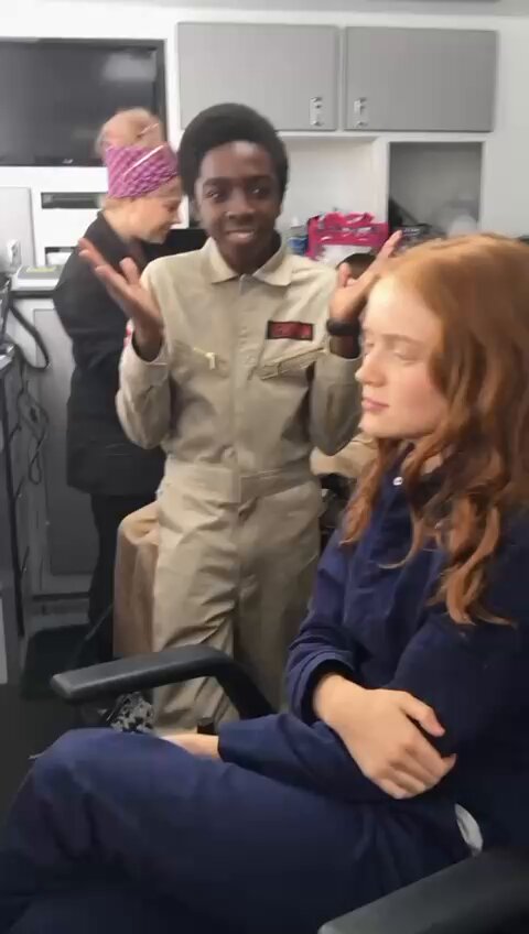 HOJE É DIA DE STRANGER THINGS 5 VOL.2 E NÓS TÁ COMO PORRA VAMOO