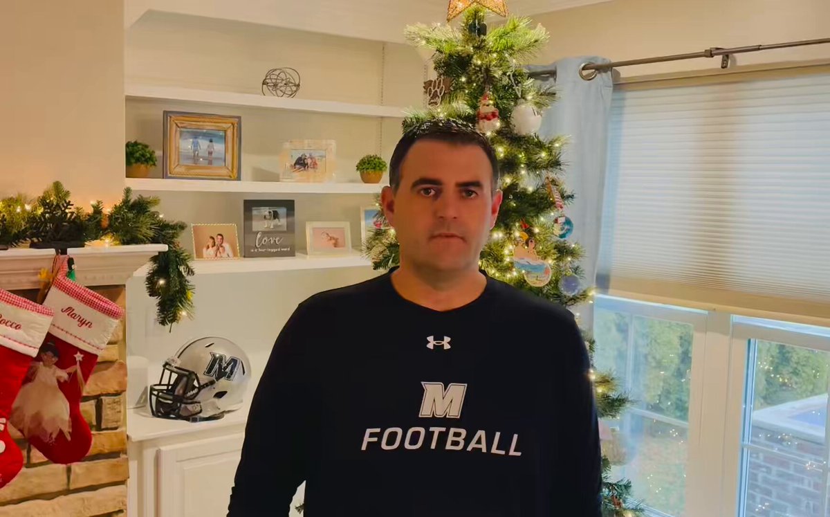 Happy Holidays from our Football Family to yours! Ⓜ️🦅🎄🎊🏈🔥 #FlyHawks FAⓂ️ILY