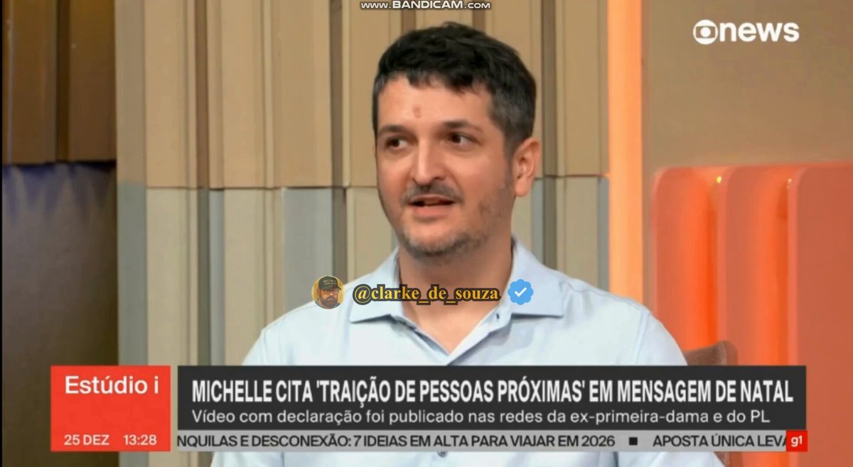 - Esse trecho do programa mostra o mesmo Daniel rasgando elogios à Michelle Bolsonaro e, de uma forma sutil, mas bem ácida, atacando a candidatura do Flávio Bolsonaro. Típico desses ditos comentaristas. - O que me deixa preocupado é isso: quando a grande mídia começa a falar bem, a exaltar, é porque tem alguma coisa errada aí. Mesmo que ela não tenha endereçado ou citado nomes, e de fato não o fez, a grande mídia usará isso como combustível para aumentar o fogo dentro da lareira. Isso é o que preocupa. - Mas a grande preocupação da grande mídia é que a candidatura do Flávio foi, sim, aprovada pelo pai, o presidente Bolsonaro. E não cabe mais escutar os ditos amigos ou pessoas que, de alguma forma, tentam minar essa candidatura. - É Flávio Bolsonaro em 2026, sim, caminhando pelo Brasil afora.