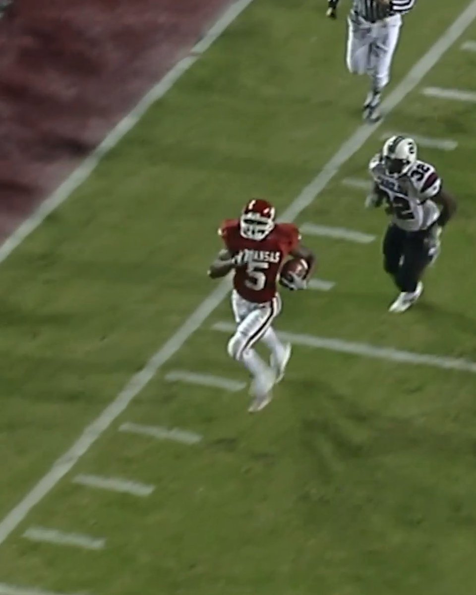 In 20+ years attending UGA games, the top four opponents that knocked my socks off? 🥇South Carolina RB Marcus Lattimore * 🥈Arkansas RB Darren McFadden * 🥉Alabama WR Julio Jones * 🏅LSU WR Odell Beckham Jr. * = Freshman….