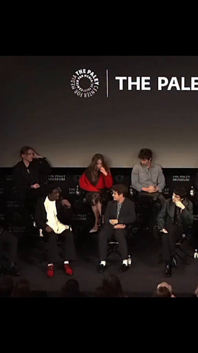 Caleb McLaughlin sings Michael Jackson and joke with the cast of Stranger Things in recent interview