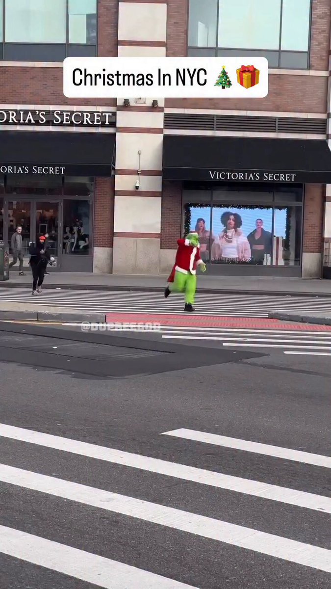 Merry Christmas my fellow New Yorkers!