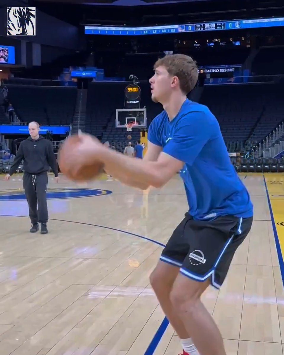 Holiday hoops with Coop 🏀🎄 Cooper Flagg // #MFFL