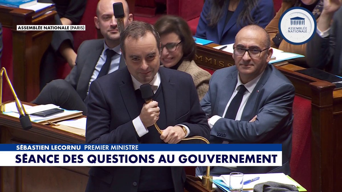 🇫🇷 INSOLITE | « Je me demande où vous trouvez toute cette énergie », plaisante Sébastien Lecornu à l’adresse de Marine Le Pen, sous les rires des bancs du RN à l’Assemblée nationale.