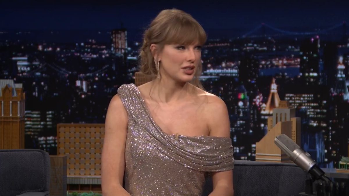 .Taylor Swift is moving on from bread… to jams and chutneys! 🤣 #TaylorOnFallon #FallonTonight