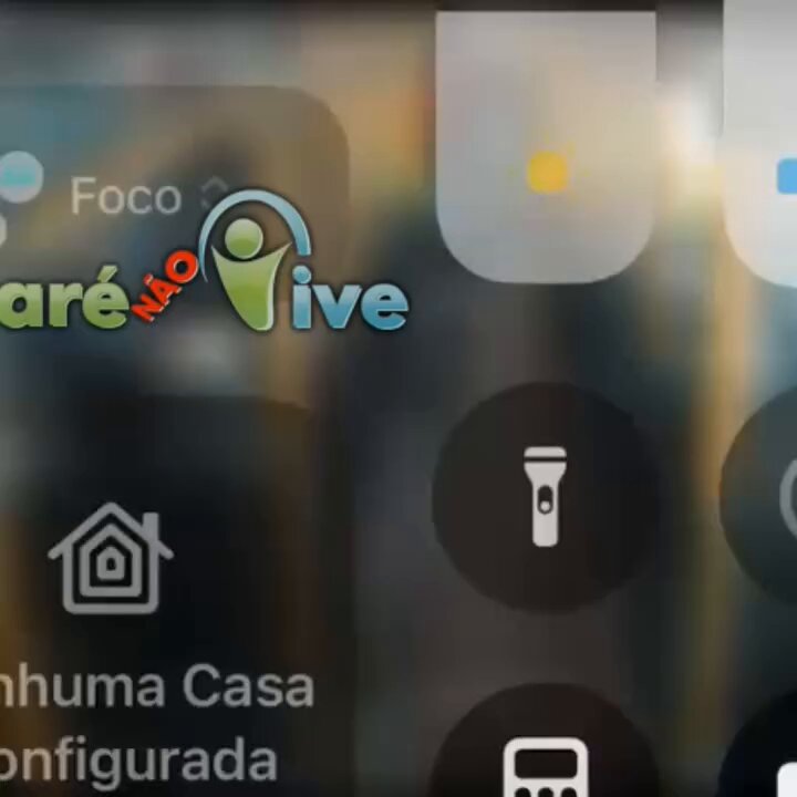 🚌🥷🏾 DENUNCIE Estes são os suspeitos que assaltaram e mataram uma passageira em um ônibus do BRT na manhã de ontem (25). Os suspeitos embarcaram na estação Rubens Vaz e desembarcaram na estação Bonsucesso. Um deles aparece com uma faca, arma cometida no crime.
