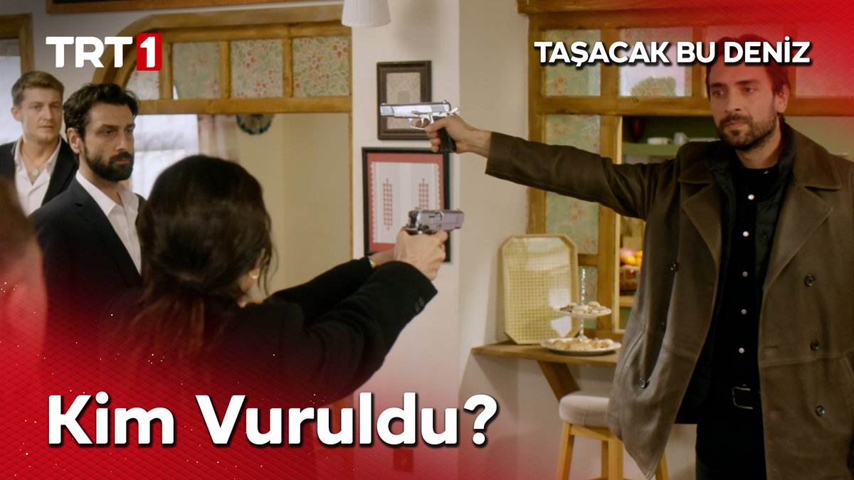 Eleni zekasını anasından almış. Esme bal gibi şerifin kendisinden şikayetçi olmayacağını bildiği için şak diye gözünü kırpmadan vurdu. Oruç kendi rızasıyla masadan kalktı. Limonata boşta kaldı onu da birisi içmesi lazımdı ama olmadı #TaşacakBuDeniz