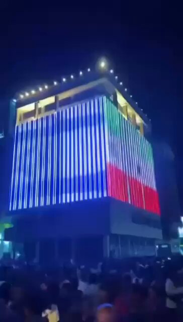 WATCH: Downtown Hargeisa is illuminated with the Israeli flag as residents of Somaliland’s capital celebrate Jerusalem’s decision to recognize their sovereignty.