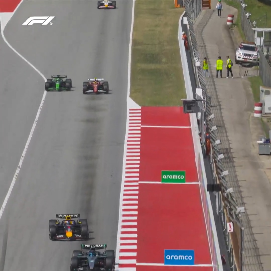 From P15 to P5 ⬆️ Nico Hulkenberg put together a brilliant drive in Barcelona, which included this move on the Ferrari of Lewis Hamilton! 👏 #F1 #SpanishGP