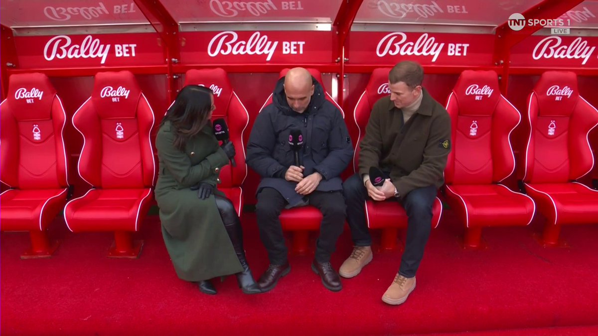 “Only the manager is overweight, the players are perfect” Pep Guardiola confirms everyone passed the Christmas weight test and made the matchday squad 😅 🎙️ Jules Breach | 📺 TNT Sports & discovery+ UK