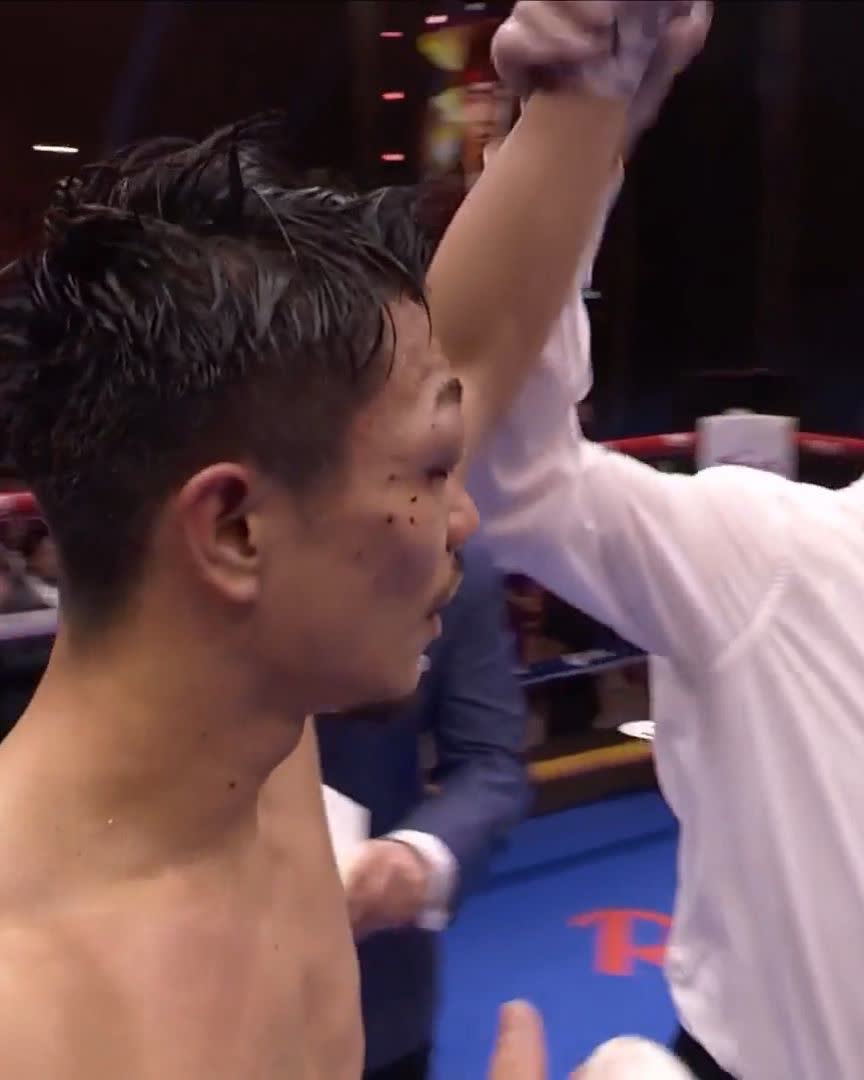 中谷潤人がセバスチャン・ヘルナンデスに3-0の判定勝ち!