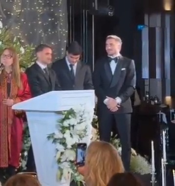 Samet Akaydın'ın nikah şahitliğini yaptıkları sırada Yunus Akgün, Eren Elmalı ve Barış Alper Yılmaz.