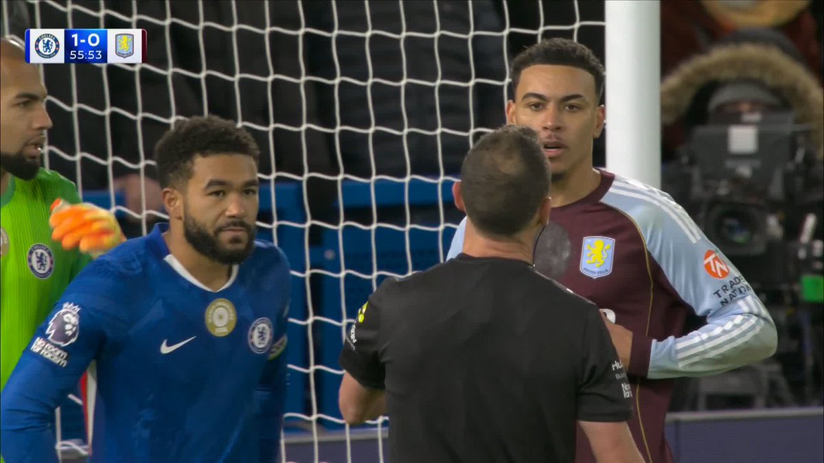 Reece James vs Morgan Rogers 😅
