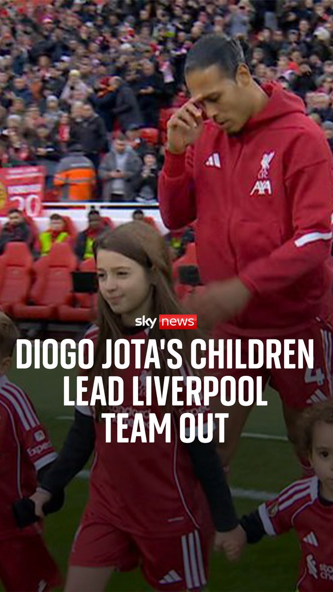 Diogo Jota's children joined the Liverpool mascots before the match against Wolves - the first time his two former clubs have met since he was killed in a car crash in July. Read more: