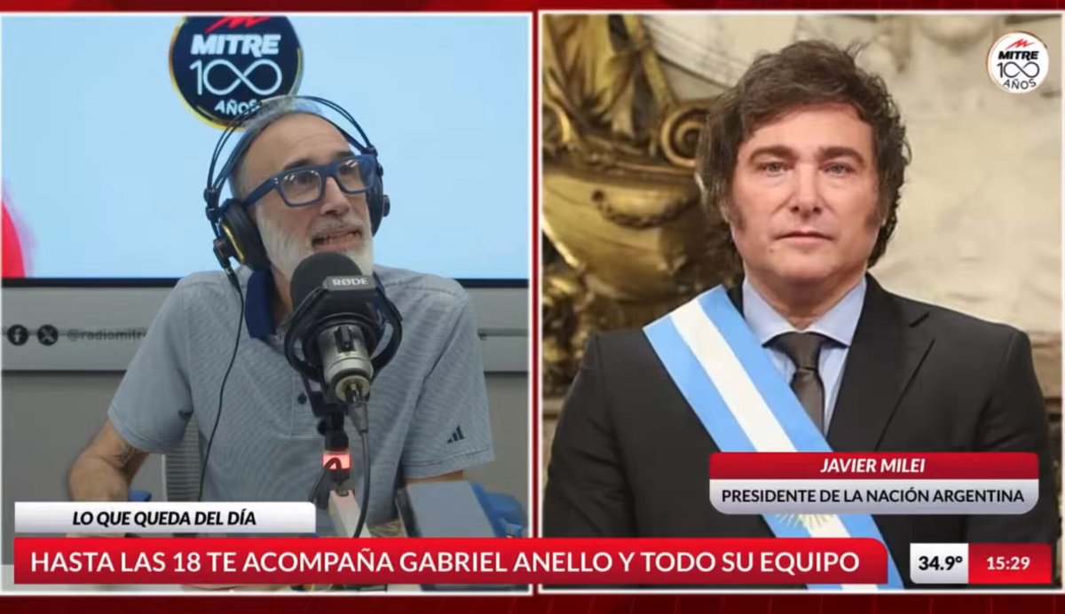 ▶️ EL PRESIDENTE MILEI TIENE UNA CONFIANZA DE HIERRO SOBRE EL MINISTRO CAPUTO 👉 Una clase de psicología de mercado Javier Milei: “El ministro totocaputo es una persona muy equilibrada. No lo van a ver ni eufórico ni deprimido. Está curtido por la lógica de mercado. La lógica de mercado, en especial del ministro Luís Caputo, que ha manejado las mesas de dinero de los bancos más grandes del mundo, es que cuando usted está en la trinchera usted no se puede quedar enamorado de una idea porque sino el mercado lo arruina. Cuando usted comete un error de esas características en el mercado no solamente lo echan de donde está sino que no encuentra trabajo nunca más. Entonces si una persona estuvo vigente durante tantos años en tantos lugares tan importantes y por una cuestión de vocación, pasión y amor a la patria decidió involucrarse en esto, es una persona talentosa, inteligente y de una humildad y celeridad enorme. Yo lo he visto tradear en momentos complicados que hemos pasado este año. Yo lo he visto ponerse al frente de eso y es demoledor. Eso no sabe la confianza que le da a uno.”