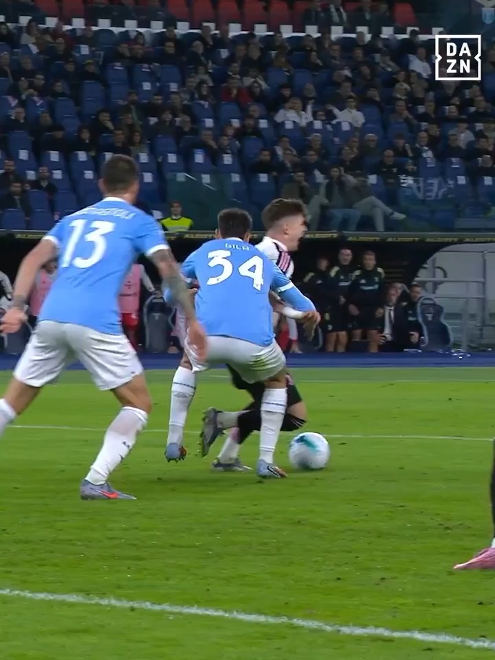 “episodi che stanno incidendo in modo evidente sul lavoro della squadra e sull’equità della competizione” 🤡