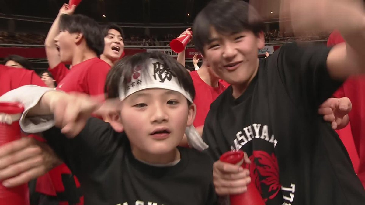 お兄ちゃんのバスケットカウントにガッツポーズ💪🔥 佐藤凪の応援へ、弟たちが会場へ駆けつける! 📡バスケットLIVEで生配信中 #ウインターカップ #高校バスケ最高到達点 #高校バスケ