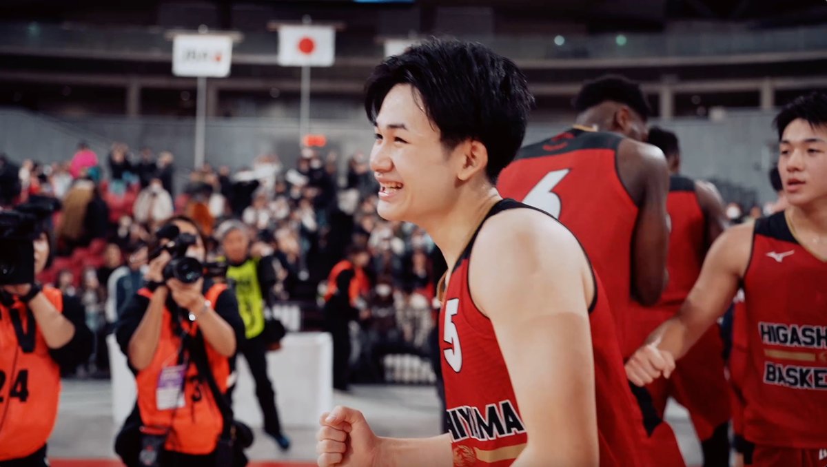 「あと1個、勝つぞ!」 東山、最高の雰囲気で決勝へ🔥 #ウインターカップ #高校バスケ最高到達点 #高校バスケ