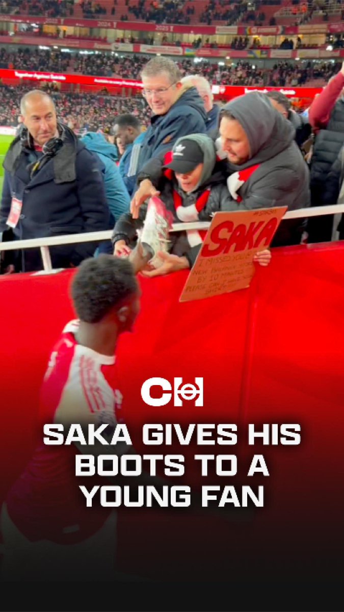 Bukayo Saka provides an incredibly wholesome moment for a young Arsenal fan who recently missed his pop up appearance at the New Balance store. Just look at the reaction. ❤️