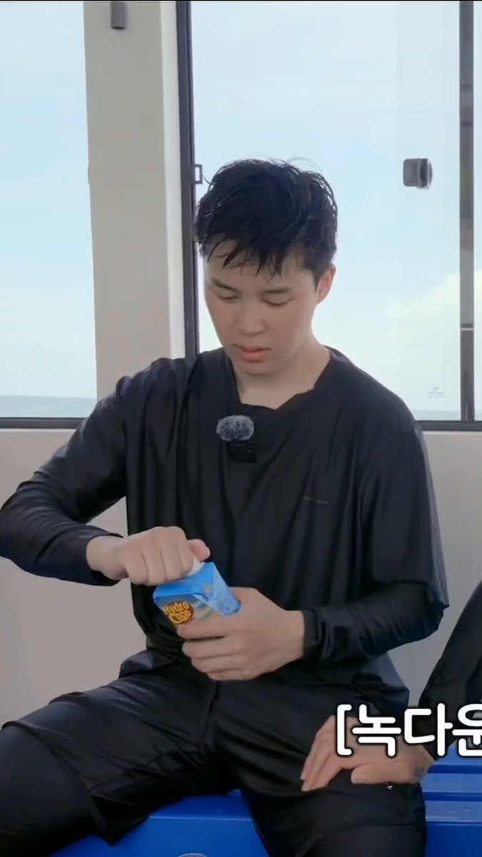 HE'S SO FUNNY...😭😭 *Drinking coconut water dramatically*...