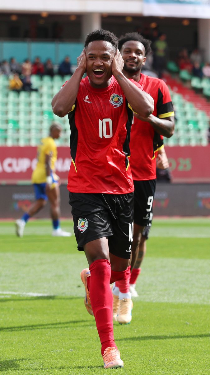 Moçambique conquistou a primeira vitória de sempre na CAN com golo e assistência de Geny! 🕺🇲🇿