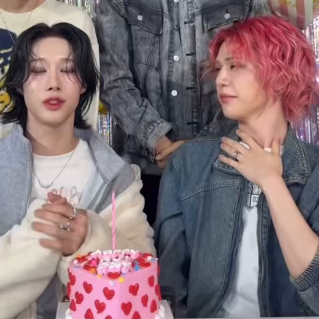 “you know to me, pink used to be just a cute and pretty color. but after meeting you, I realized that pink could be this deep, this powerful, and this capable of stirring emotions. you are my most beautiful shade of pink. 💖”