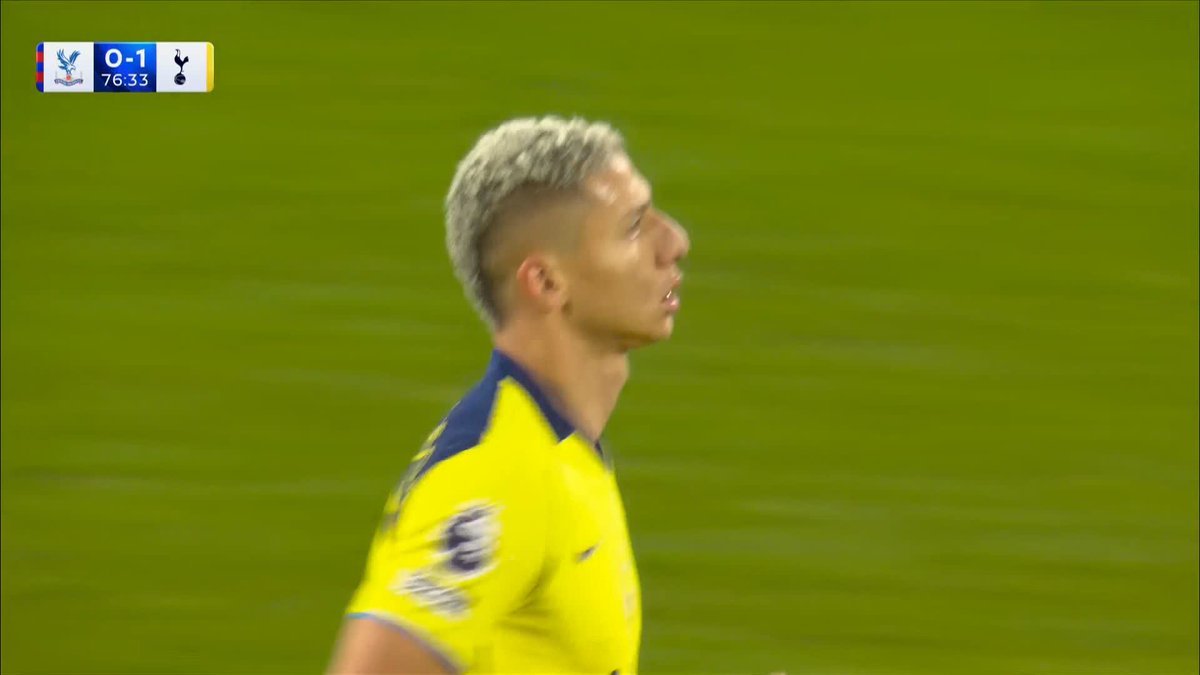 Richarlison has the ball in the back of the net again, but it's ruled out for offside AGAIN! ❌