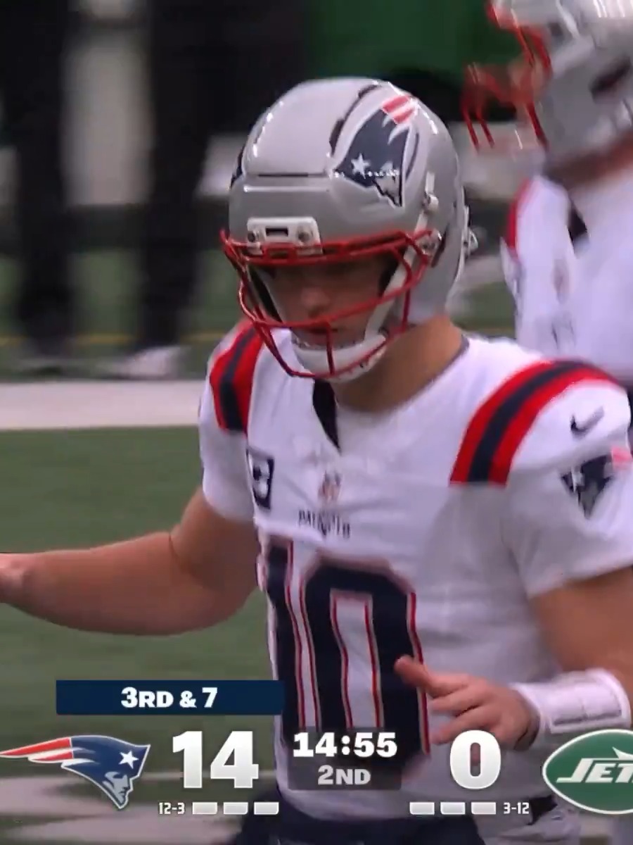 Drake "Drake Maye" Maye in Week 17: 🎯 19-of-21 🎯 256 passing yards 🎯 5 touchdowns @fedex